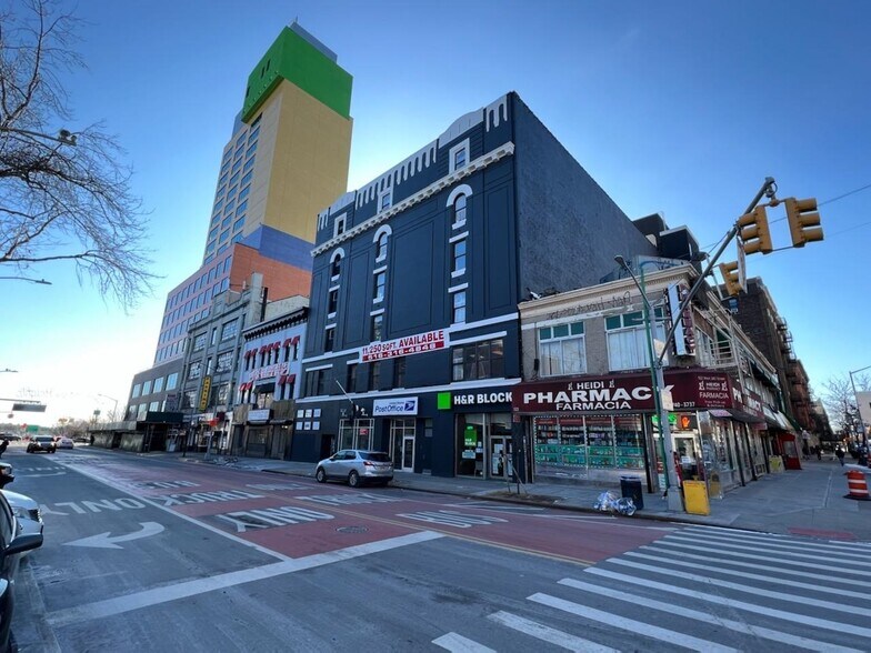 516 W 181st St, New York, NY à louer - Photo du bâtiment - Image 2 de 2