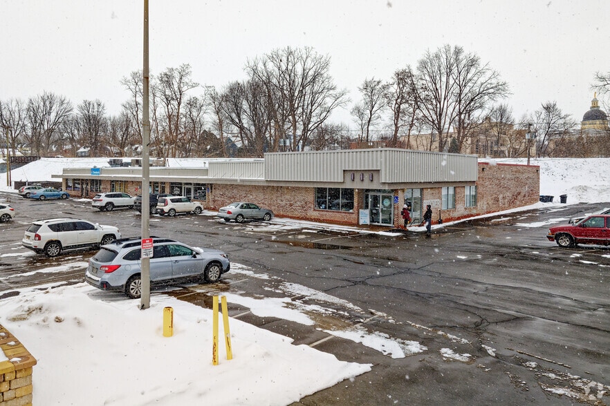 64-74 West Ave, Canandaigua, NY for sale - Primary Photo - Image 1 of 6