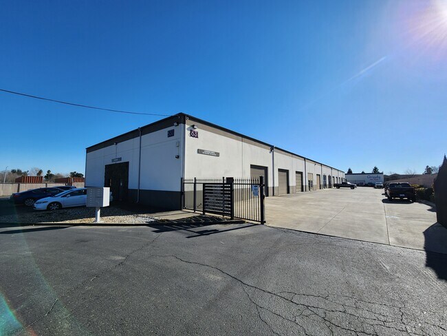 More details for 631 Railroad Ave, Fairfield, CA - Industrial for Lease