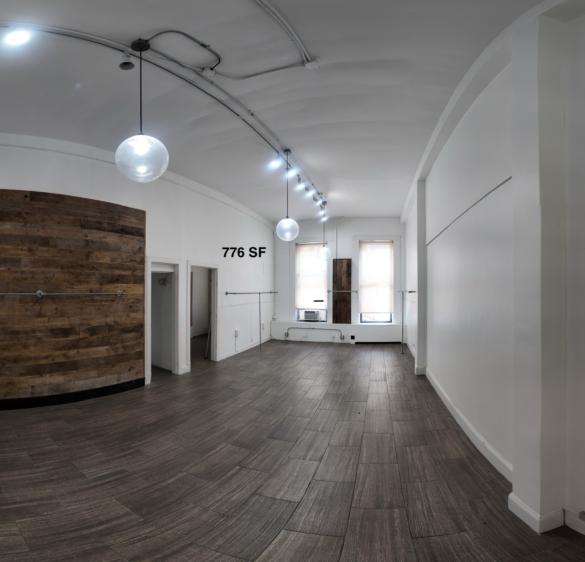 400 N Wells St, Chicago, IL for lease Interior Photo- Image 1 of 3