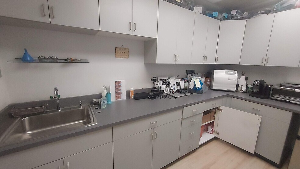 961-963 Laurel St, San Carlos, CA à louer - Photo du bâtiment - Image 3 de 13