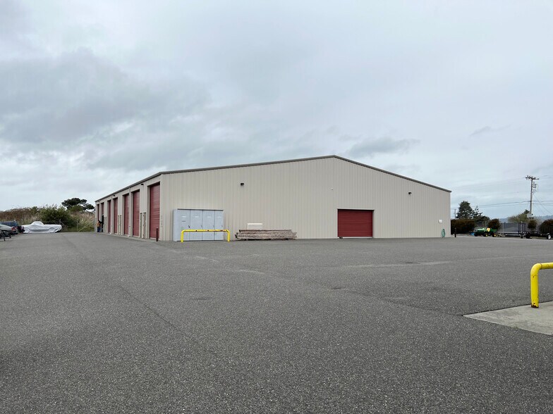 100 Airport Rd, Fortuna, CA à vendre - Photo du bâtiment - Image 3 de 16