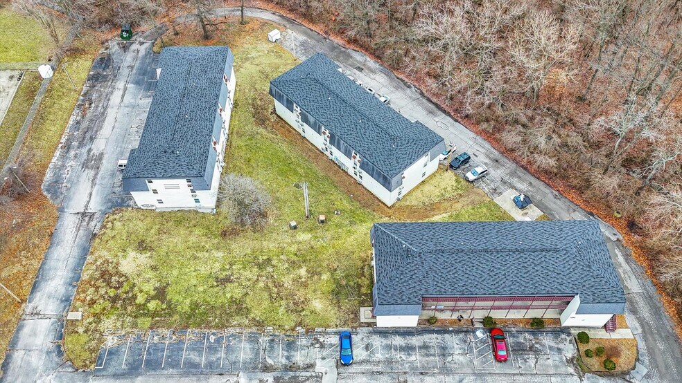 1740 S Fairview Ave, Decatur, IL à vendre - Photo du bâtiment - Image 2 de 28