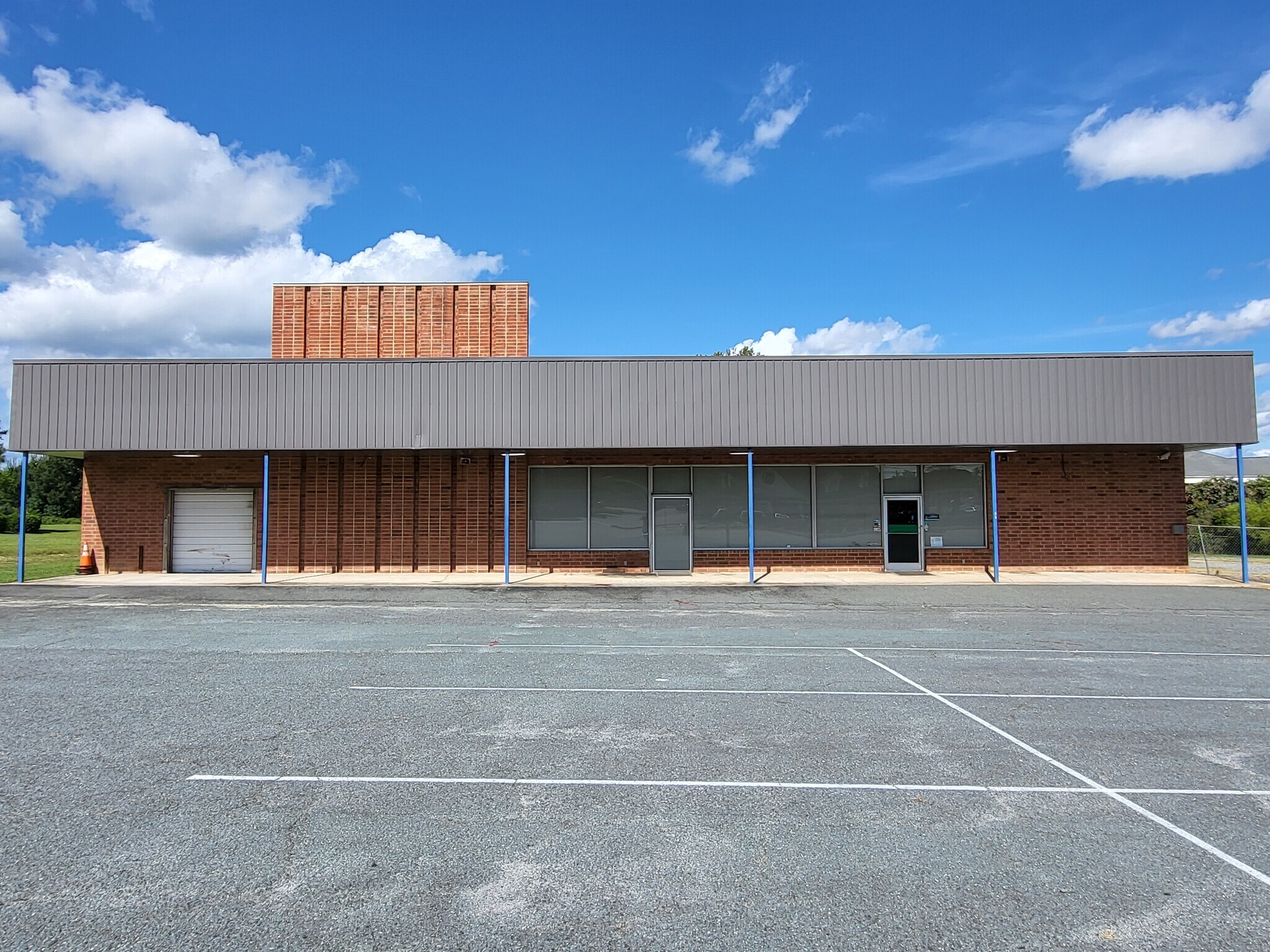 2725 Old Monroe Rd, Matthews, NC for lease Primary Photo- Image 1 of 27