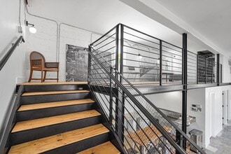 798 NW 62nd St, Miami, FL for lease Interior Photo- Image 2 of 7