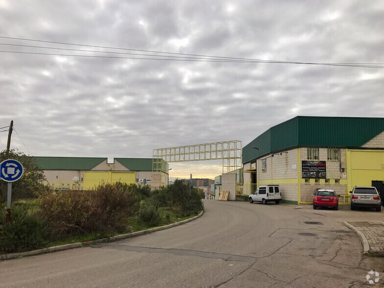 Industriel dans Valdemoro, Madrid à louer - Photo du bâtiment - Image 2 de 3