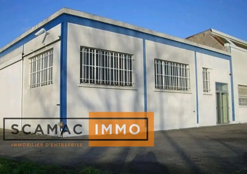 Industrial in Vaux-le-Pénil for lease Building Photo- Image 1 of 6