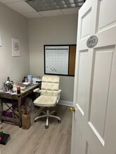 180 Franklin Tpke, Mahwah, NJ à louer Photo du bâtiment- Image 2 de 5