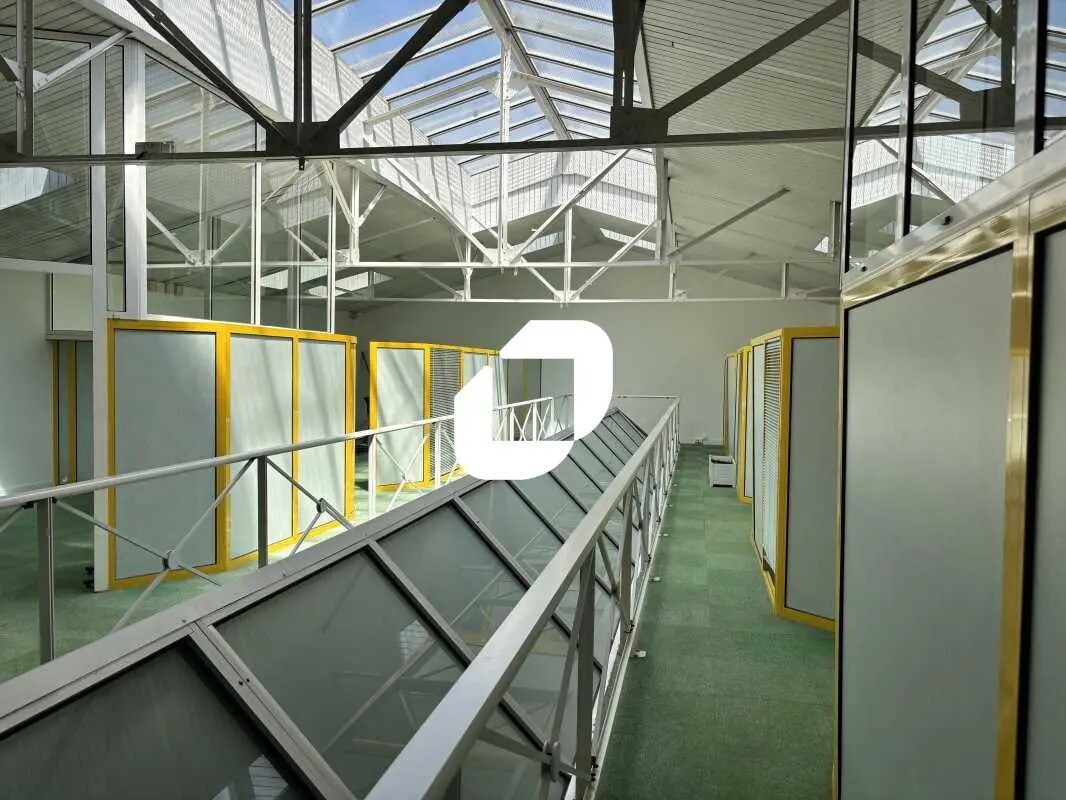 Bureau dans Bordeaux à louer Photo du bâtiment- Image 1 de 10