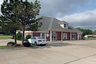 More details for 10936 NW Expressway, Yukon, OK - Office for Lease