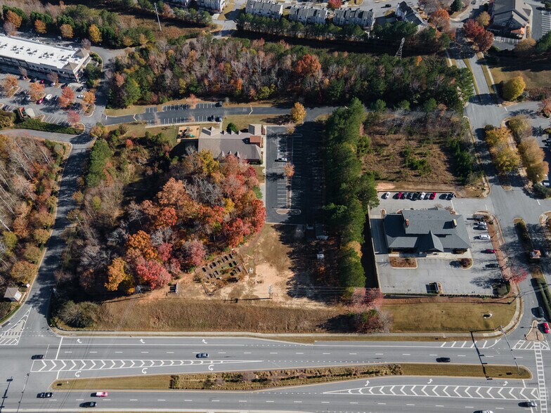 1350 Peachtree Industrial Blvd, Suwanee, GA à vendre - Aérien - Image 2 de 6