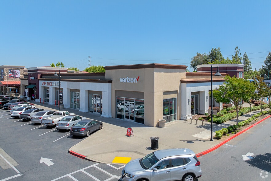 6005 Florin Rd, Sacramento, CA à vendre - Photo du bâtiment - Image 2 de 5