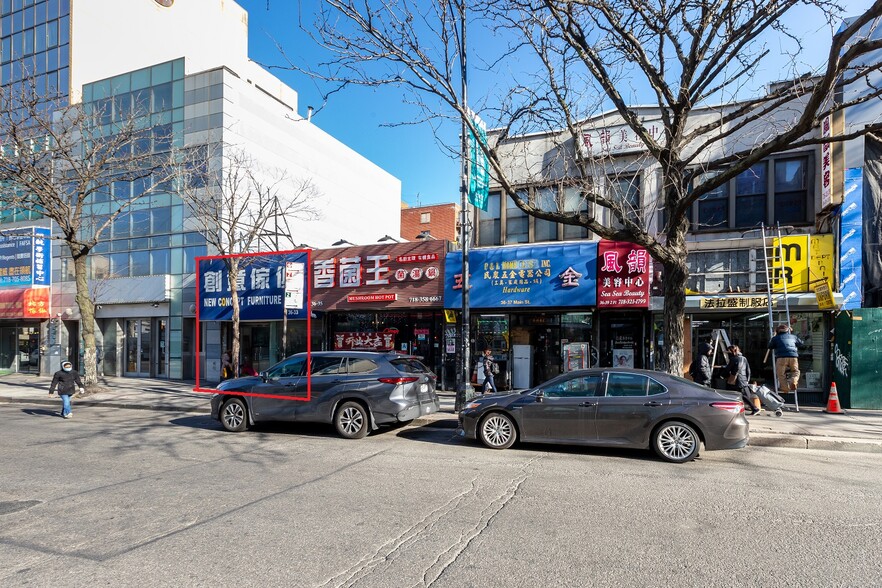 36-33 Main St, Flushing, NY à vendre - Photo principale - Image 1 de 1