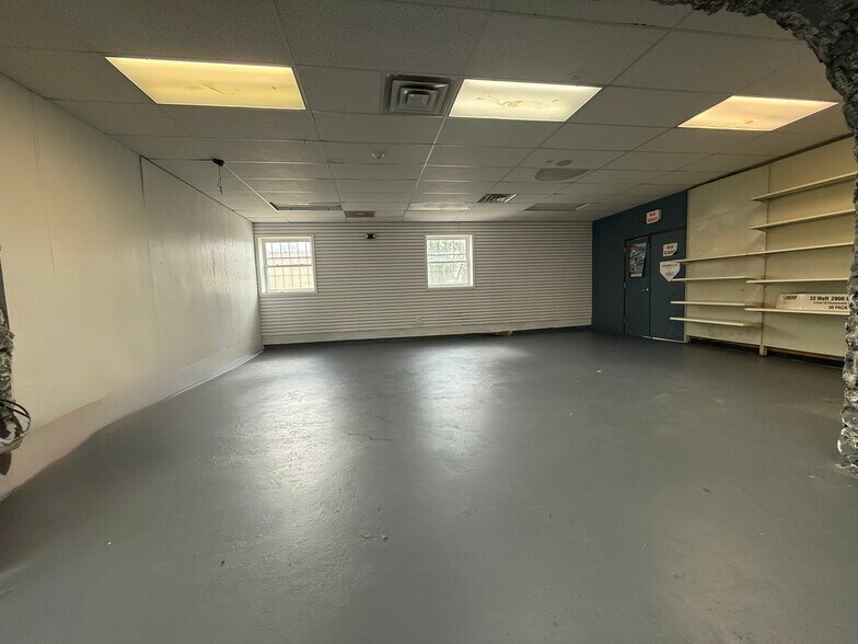 703 Black Horse Pike, Glendora, NJ à vendre - Photo du bâtiment - Image 3 de 30