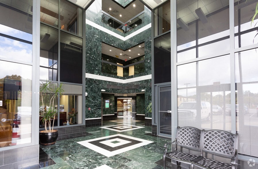 3799 Route 46, Parsippany, NJ for lease - Interior Photo - Image 2 of 9