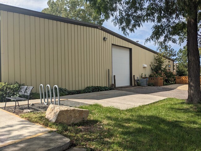 More details for 412 NE Harding St, Minneapolis, MN - Industrial for Lease