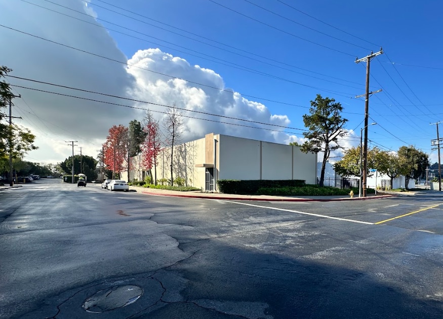 2435 Grifols Way, Los Angeles, CA for lease Primary Photo- Image 1 of 2