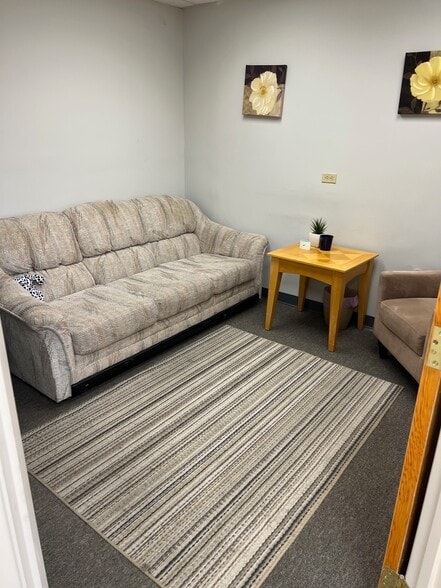 11654-11698 Huron St, Northglenn, CO for lease - Building Photo - Image 3 of 5