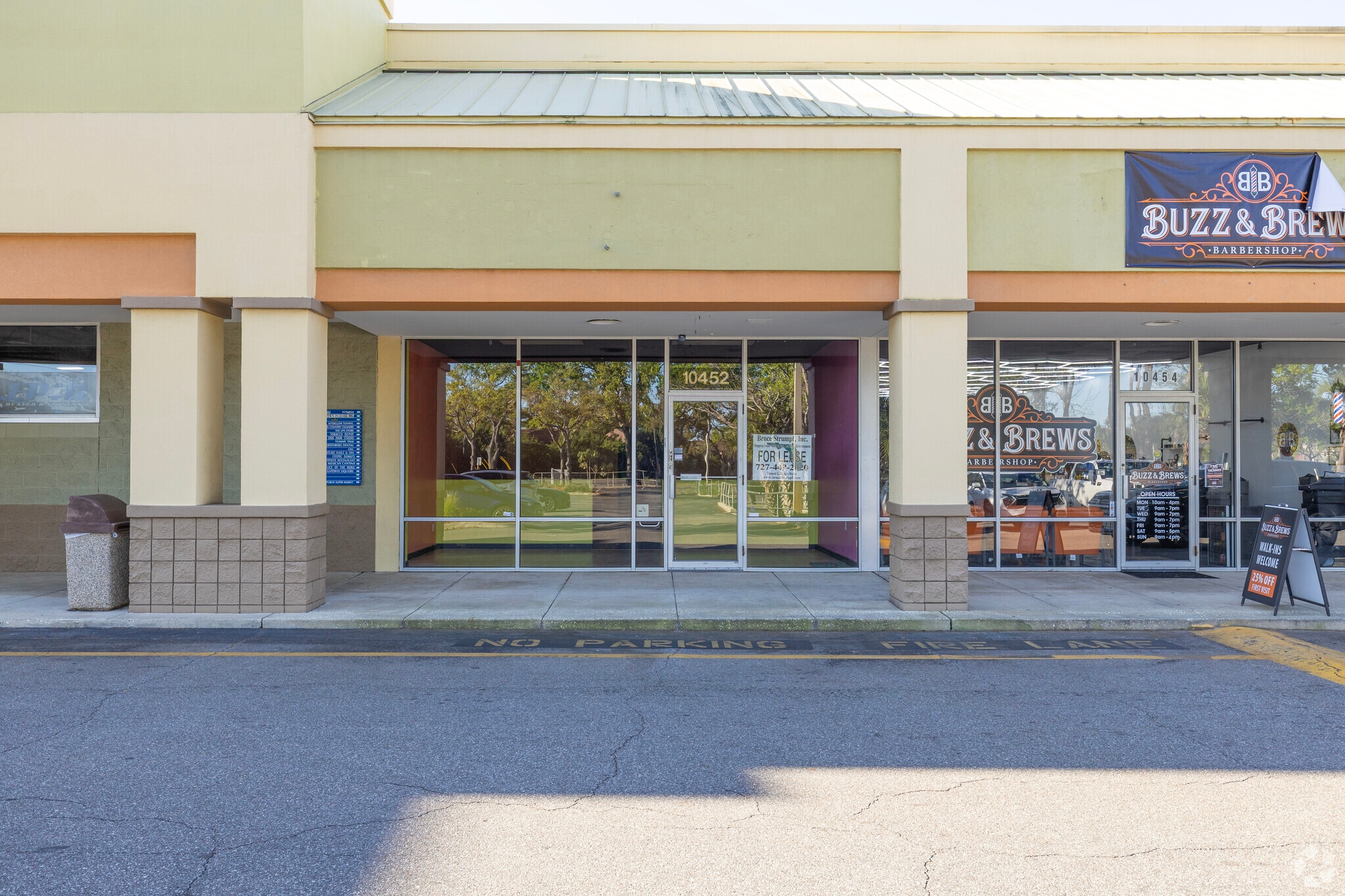 10400-10600 Roosevelt Blvd, Saint Petersburg, FL à louer Photo du bâtiment- Image 1 de 9