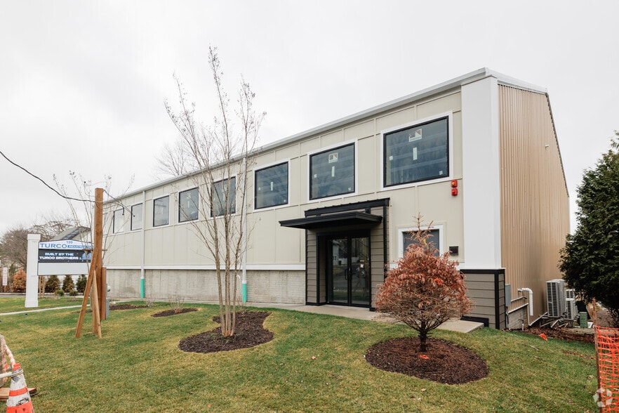 130 Route 59, Airmont, NY for lease - Primary Photo - Image 1 of 6