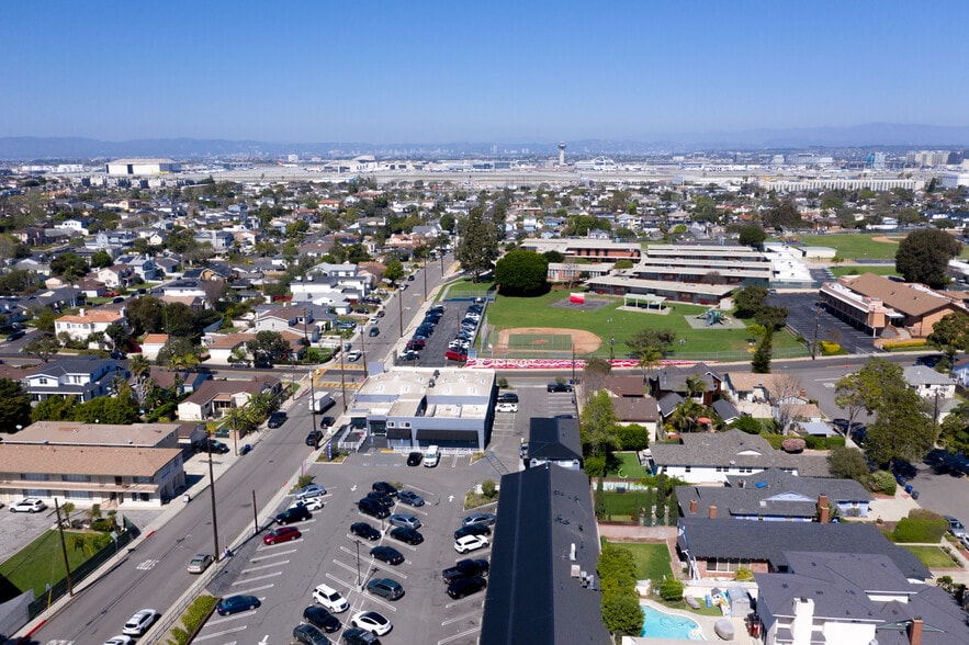 1160 E Mariposa Ave, El Segundo, CA for lease - Building Photo - Image 3 of 3