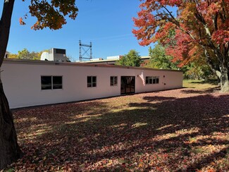 Plus de détails pour 674 Naugatuck Ave, Milford, CT - Industriel à vendre