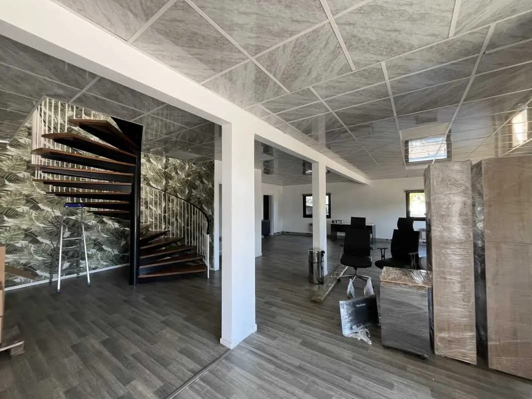 20 Rue Des Cerisiers, Lisses for lease Interior Photo- Image 1 of 5