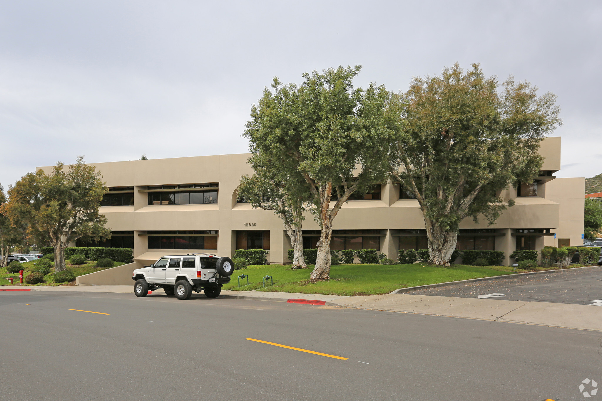 12630 Monte Vista Rd, Poway, CA à vendre Photo du bâtiment- Image 1 de 1