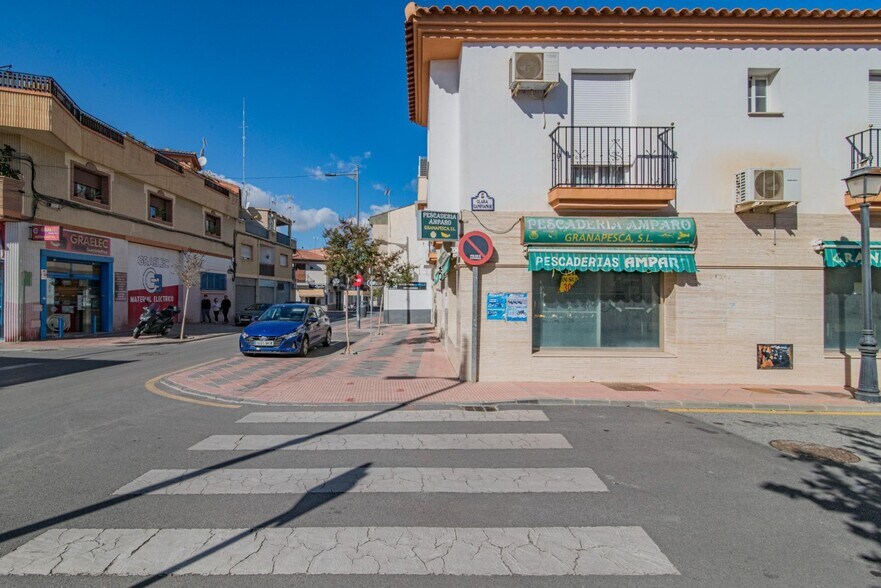Calle San Miguel, Armilla, Granada à vendre - Photo du bâtiment - Image 2 de 21