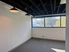 7721 SE 13th Ave, Portland, OR for lease Interior Photo- Image 1 of 2