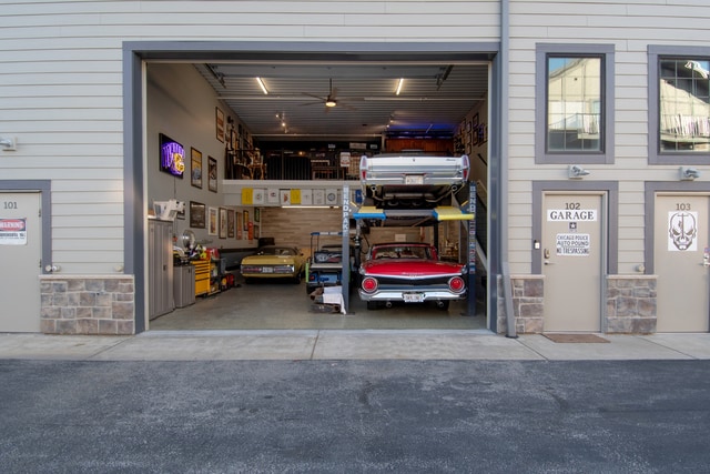 2220 Ferry Rd, Naperville, IL 60563 - Unité 102 -  - Photo intérieure - Image 1 of 15