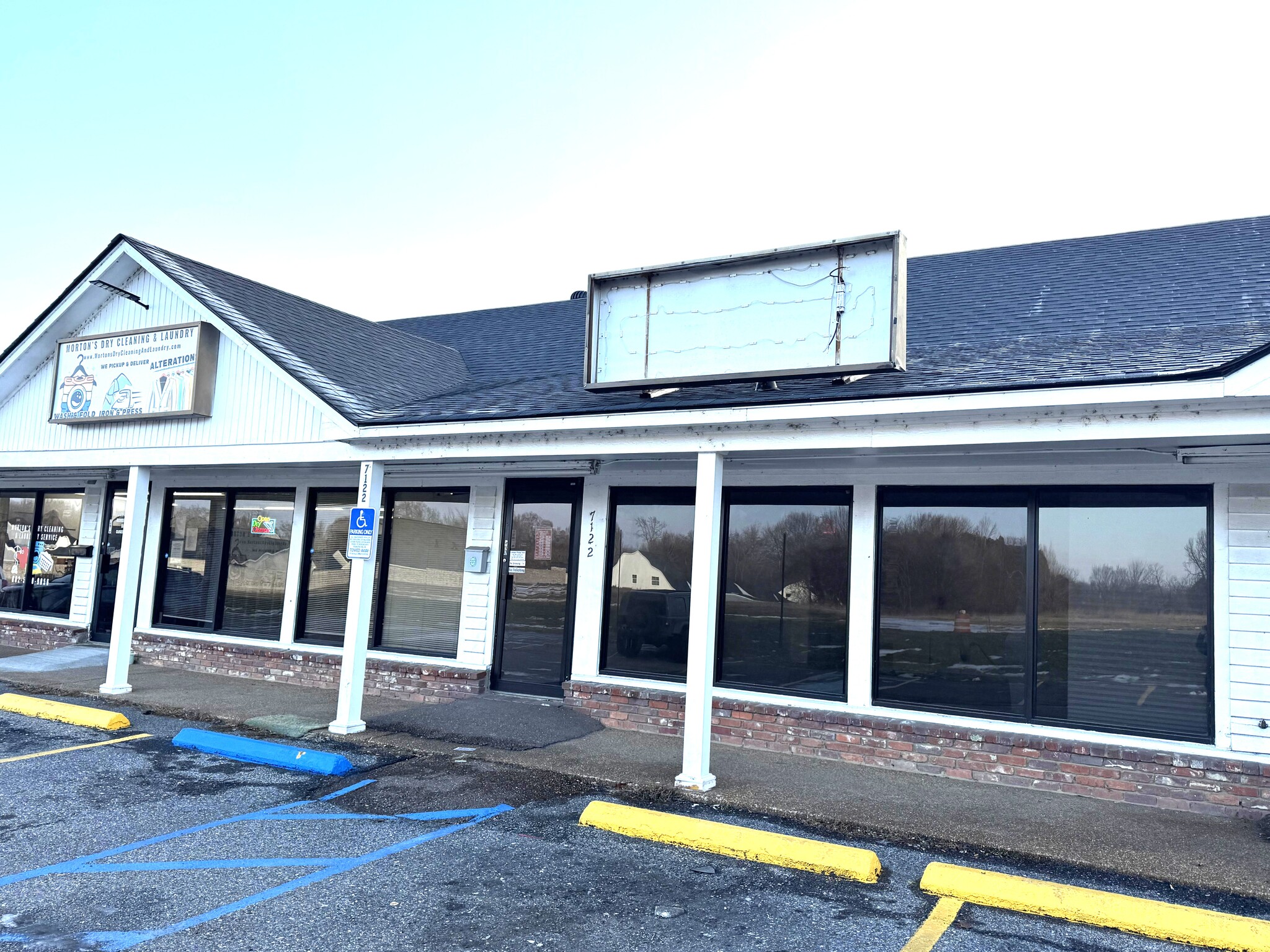 7122 Mississippi 301, Horn Lake, MS for lease Primary Photo- Image 1 of 6