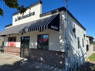 Plus de détails pour 3370 Main St, Oakley, CA - Bureau/Commerce de détail à louer