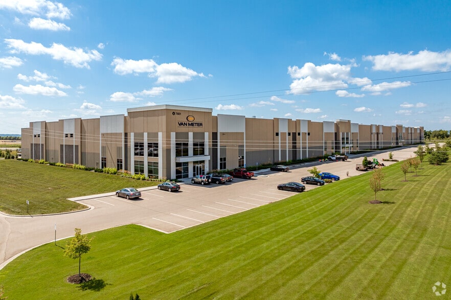 7601 100th St S, Cottage Grove, MN for lease - Building Photo - Image 2 of 9