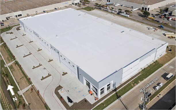 3050 Red Hawk Dr, Grand Prairie, TX à vendre - Photo du bâtiment - Image 3 de 8