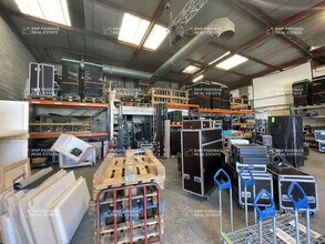 Industrial in Lagny-sur-Marne for sale Interior Photo- Image 2 of 5