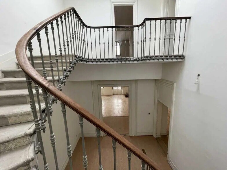 Bureau dans Bordeaux à vendre - Photo intérieure - Image 2 de 3