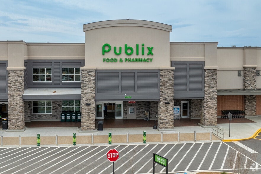 5000 Old Buncombe Rd, Greenville, SC for lease - Building Photo - Image 3 of 6