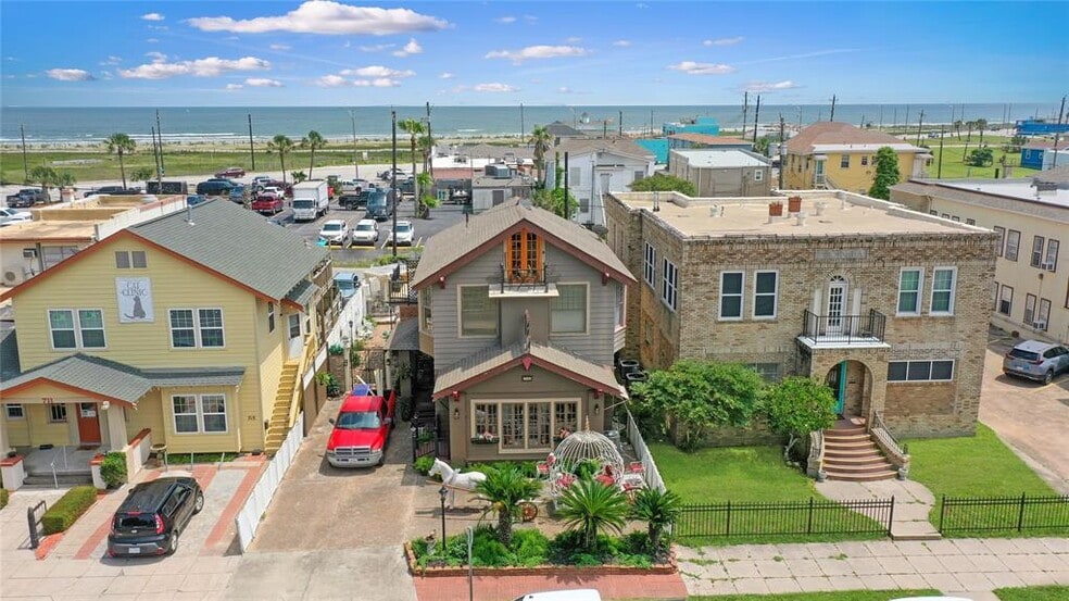 715 Broadway St, Galveston, TX for sale - Aerial - Image 2 of 32