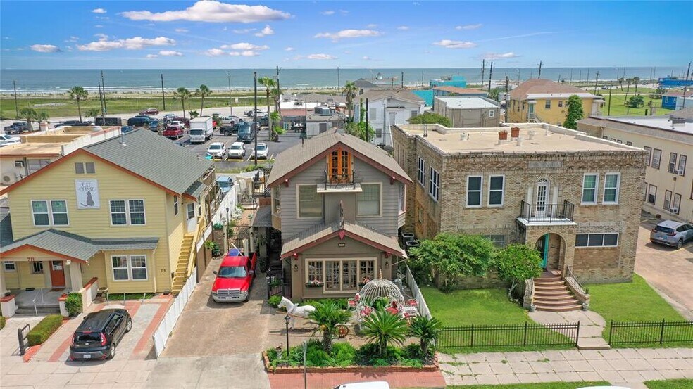 715 Broadway St, Galveston, TX à vendre - Aérien - Image 2 de 32