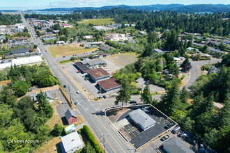 2590 Woodland Dr, Coos Bay, OR for sale Building Photo- Image 2 of 4