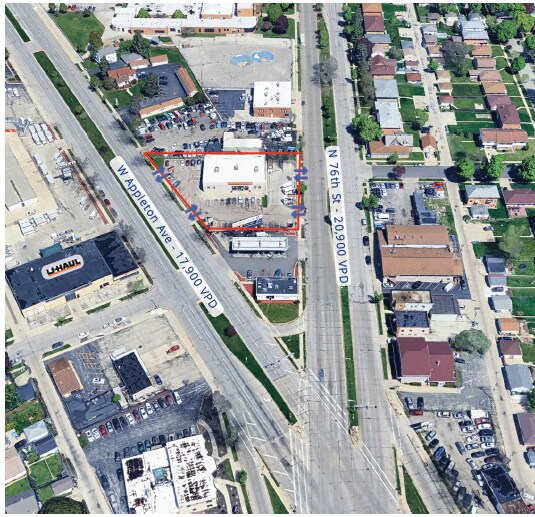 7690 W Appleton Ave, Milwaukee, WI à louer - Photo du bâtiment - Image 2 de 3