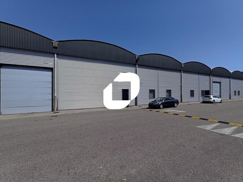 9 Rue Du Dauphiné, Saint-Priest for lease - Building Photo - Image 2 of 14
