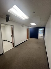 4770 Duke Dr, Mason, OH for lease Interior Photo- Image 2 of 6