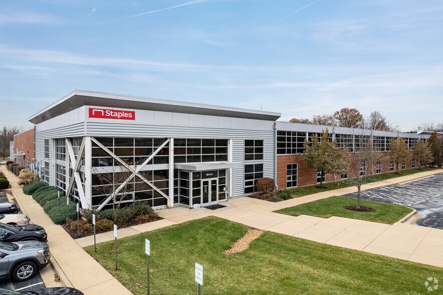 8610 Page Ave, Overland, MO à louer - Photo du bâtiment - Image 1 de 4