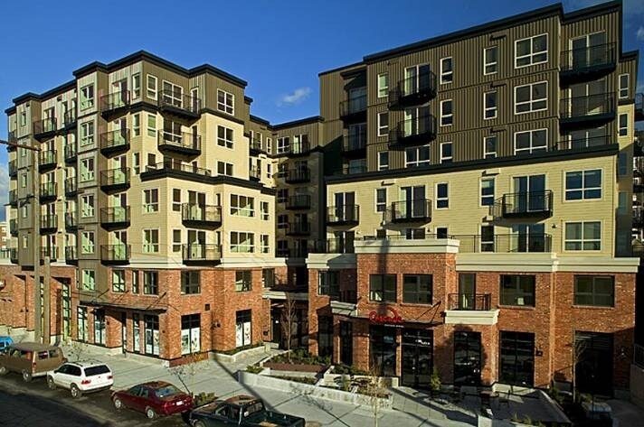 422 Yale Ave N, Seattle, WA à louer - Photo du bâtiment - Image 2 de 30