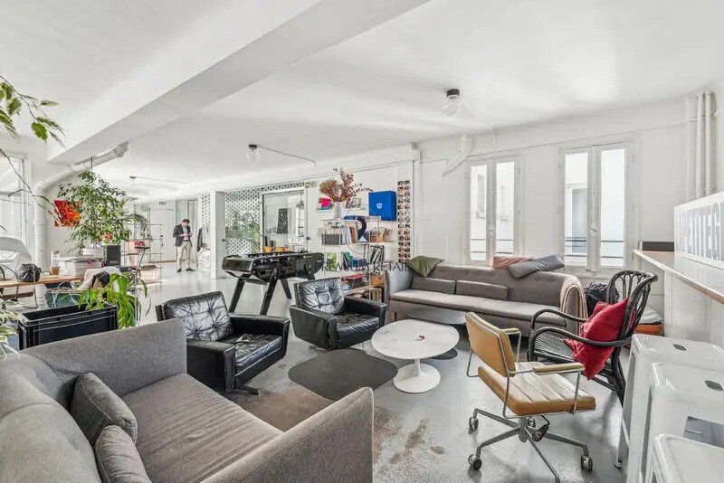 11 Rue Des Petites Ecuries, Paris à louer - Photo du bâtiment - Image 1 de 24