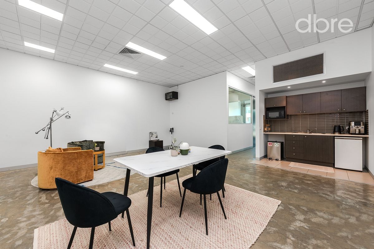 328 Reserve Rd, Cheltenham, VIC 3192 - Unit 4 - - Interior Photo - Image 2 of 4