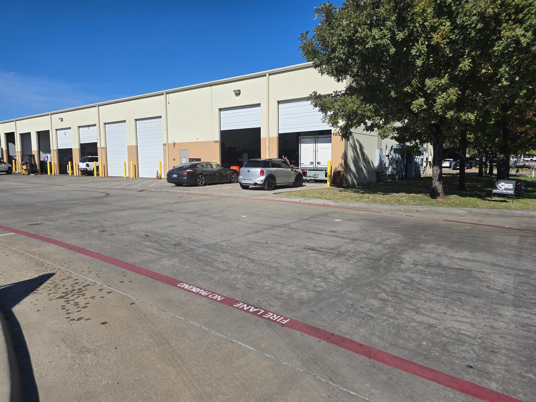 307 N Rogers Rd, Irving, TX for lease Building Photo- Image 1 of 9