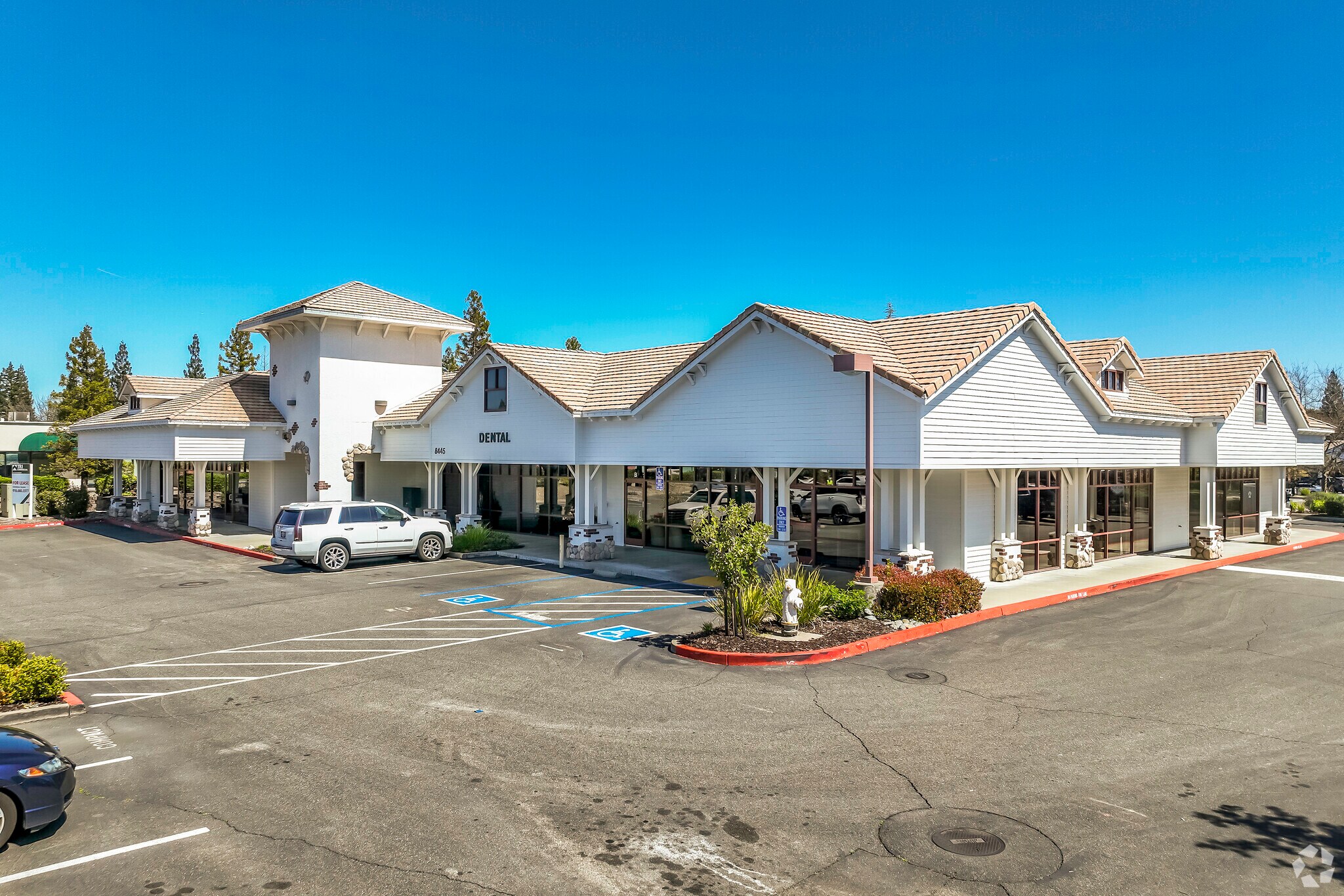 8445 Sierra College Blvd, Roseville, CA for lease Building Photo- Image 1 of 6